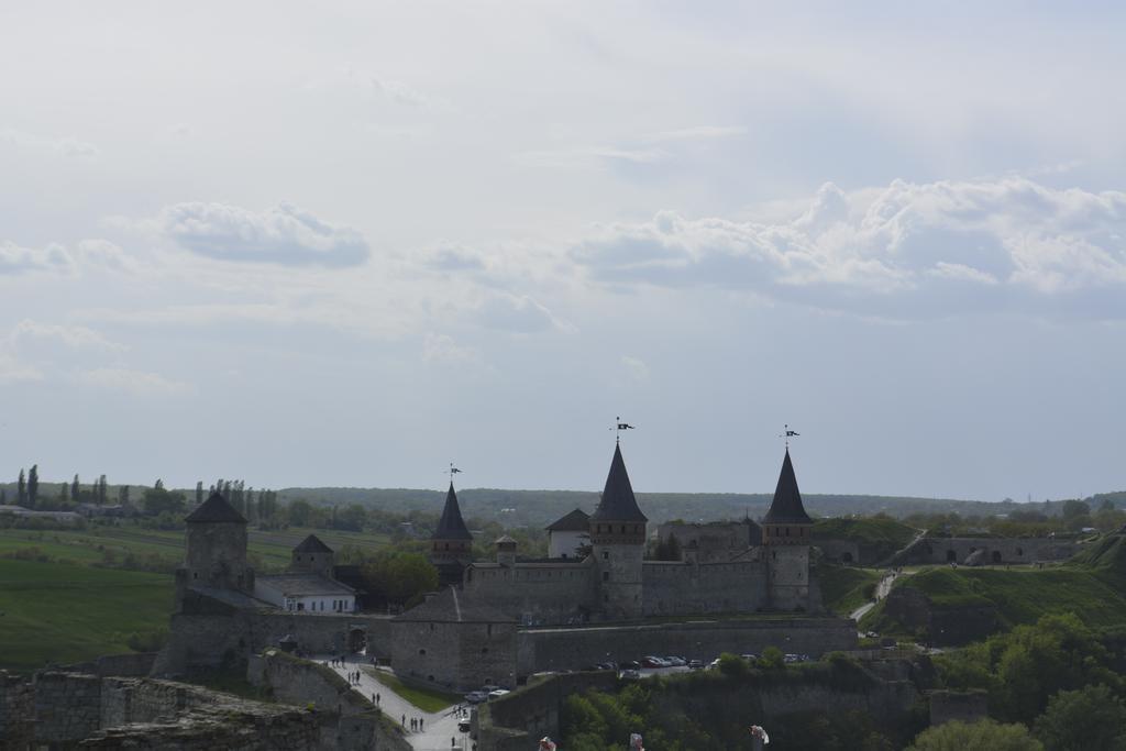 Apartment Vid Na Krepost Kamianets-Podilskyi Exterior photo